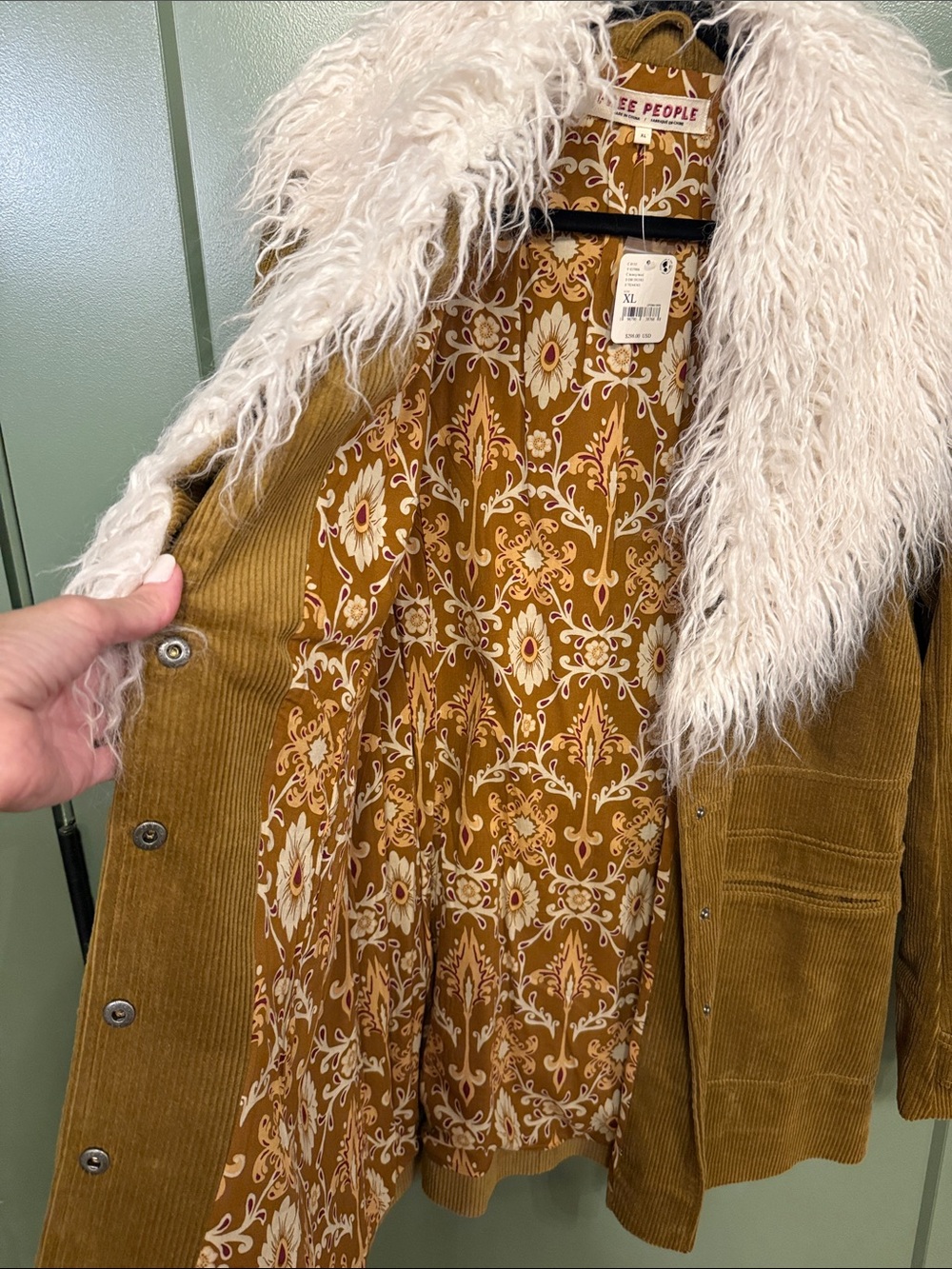 Free People golden brown Corduroy Jacket with off white/Cream Faux Fur Shawl - Picture 6 of 11